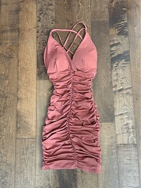 Ruched Mini Dress ❤️‍🔥 Never worn!